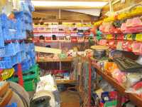 Gummidetaljter f�r bilar �ldre �n fr�n 1950, det �r det Mike lever av.