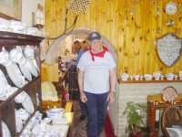 Tore bland porslinet