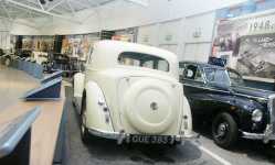 En Rover fr�n 1948, f�r Bosse allts�!