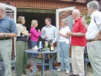 Tore bjuder p� drink