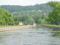 P� norra sidan av akvedukten