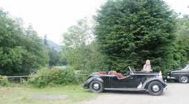 Gammal Rovercab p� parkeringen