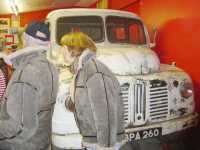 Den skamfilade r�narlastbilen