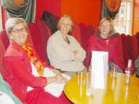 Lennart bjuder p� drink