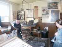 P� tidningens officin