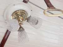 Taklampa och n�dstopp