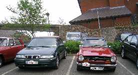 En bil fr�n M�lndal och en fr�n Pixbo